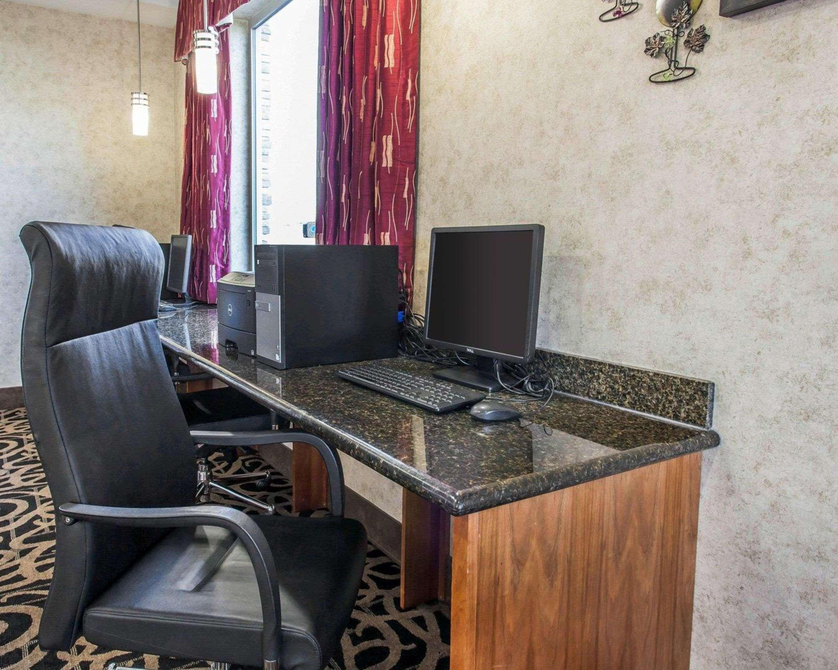 Comfort Suites Wenatchee Gateway Extérieur photo