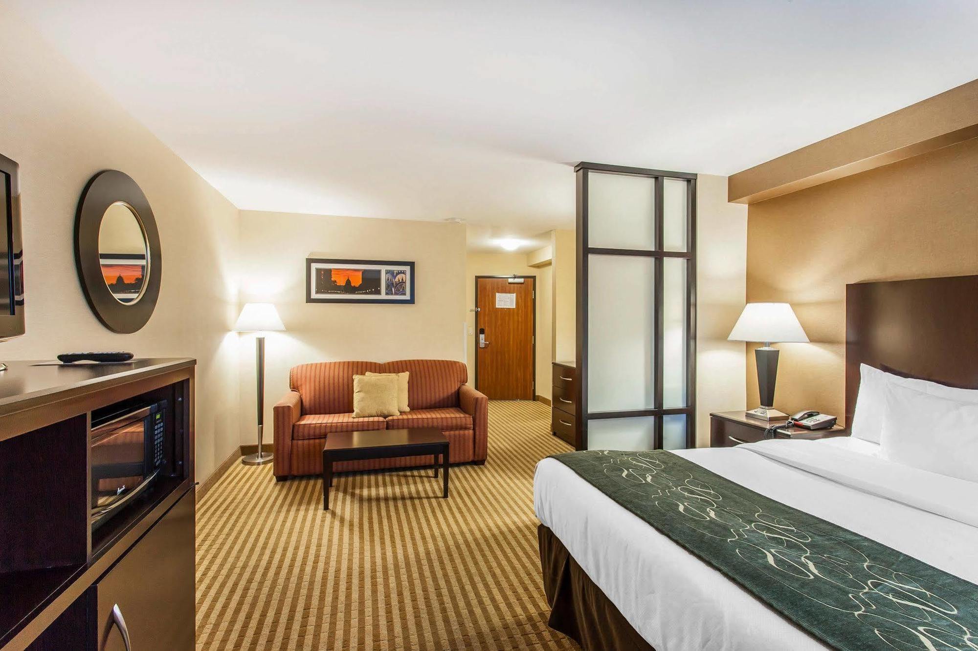 Comfort Suites Wenatchee Gateway Extérieur photo